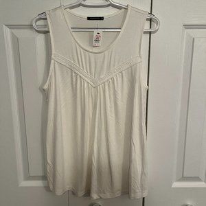 NWT Staccato White Tank